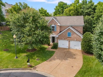 240 Sterling Oaks Pl, Brentwood, TN