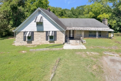 1228 Larkin Spring Road, Madison, TN