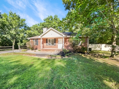 1008 Edgar Road, Ashland City, TN