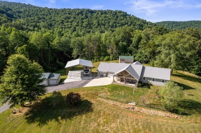 9723 Monterey Highway, Sparta, TN