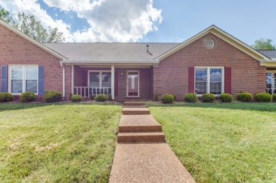 2136 River Chase Drive, Murfreesboro, TN