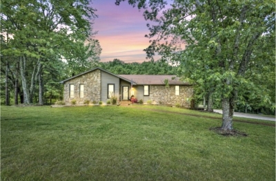592 Lakeshore Drive, Old Hickory, TN