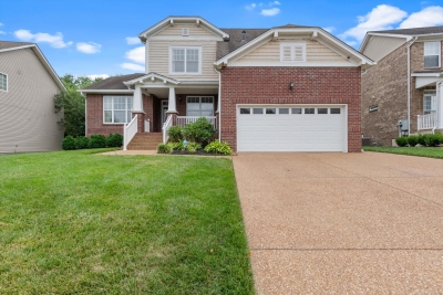 1021 Tanyard Springs Drive, Spring Hill, TN