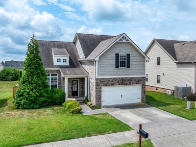 1075 Achiever Circle, Spring Hill, TN