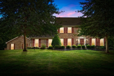 419 Stonemeadow Road, Clarksville, TN