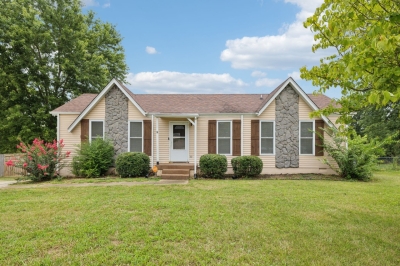 370 Meadowlark Drive, Smyrna, TN