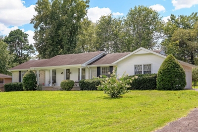 388 Indian Lake Road, Hendersonville, TN