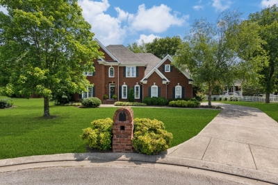 902 Thames Court, Murfreesboro, TN