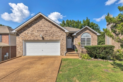 7040 Oak Brook Ter, Brentwood, TN