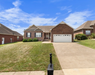 3264 Twelve Oaks Blvd, Clarksville, TN