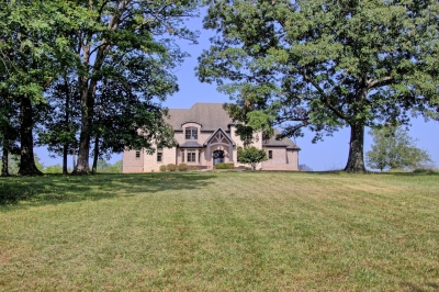 2089 Joe Brown Road, Columbia, TN