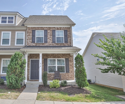 614 Bradburn Village Circle, Antioch, TN