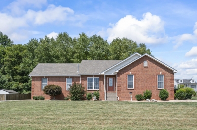 1147 Franklin Drive, Greenbrier, TN