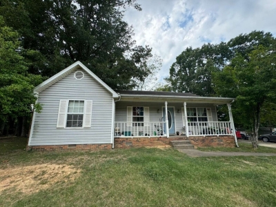 210 Luther Court, Dickson, TN