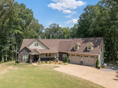 141 Shoreline Drive, Huntingdon, TN