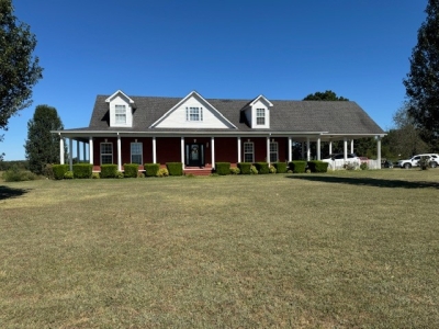 246 Revilo Road, Leoma, TN