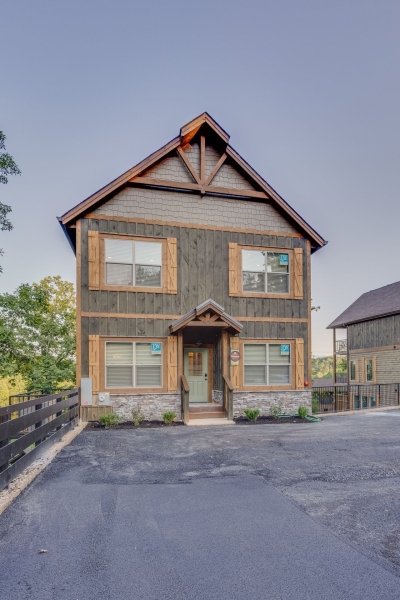 3044 Ridgetop Resort Way, Pigeon Forge, TN