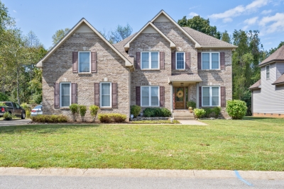 954 S Ridge Trl, Clarksville, TN