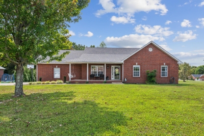 1160 Falcon Drive, Ashland City, TN