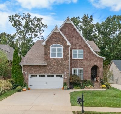 512 Summit View Circle, Clarksville, TN