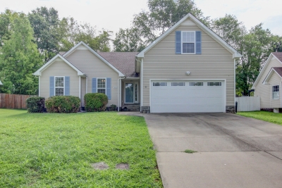 4005 Challis Drive, Clarksville, TN