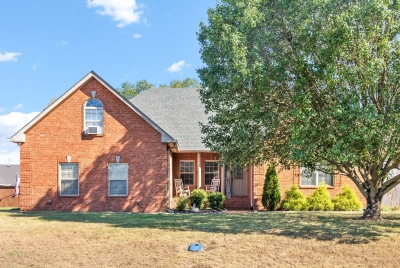 1715 Arrowhead Drive, Lebanon, TN