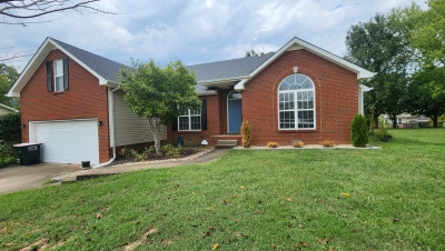 3341 Poplar Hl, Clarksville, TN