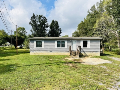 878 Long Street, Mc Ewen, TN