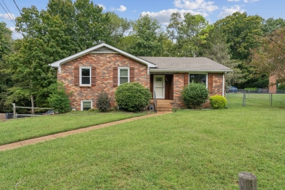 239 Green Harbor Road, Old Hickory, TN