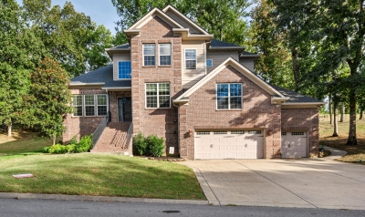 173 Spy Glass Way, Hendersonville, TN