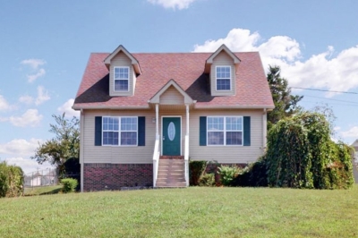 212 Senator Drive, Clarksville, TN