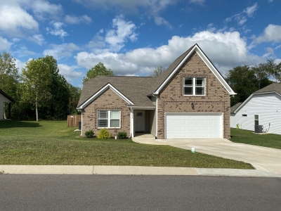 752 Cedar Lane, Springfield, TN