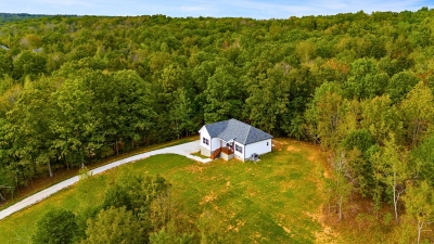 2800 N Hurricane Creek Road, Mc Ewen, TN