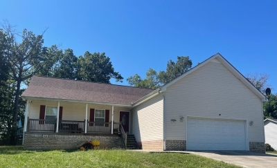 151 Bluff Line Drive, Sparta, TN