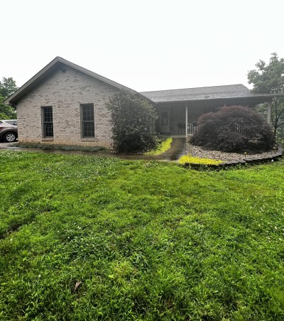 525 Country Acres Drive, Somerset, KY 