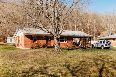 1057 Ky-36 Highway, Frenchburg, KY