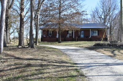1754 Clifton Road, Lawrenceburg, KY 