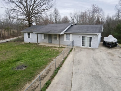 7 Hickory Drive, Whitley City, KY 