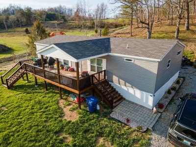 748 Victor Mitchell Road, London, KY 