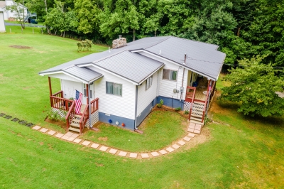 228 Indian Hill Mission Road, Russell Springs, KY 
