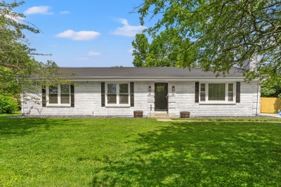 310 Foxtail Road, Versailles, KY 