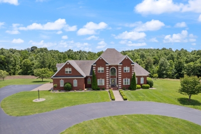 360 Fairplay Road, Columbia, KY