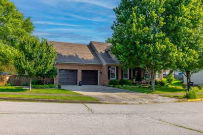 413 Willowbrook Road, Winchester, KY 