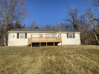 2584 Irvine Road, Winchester, KY