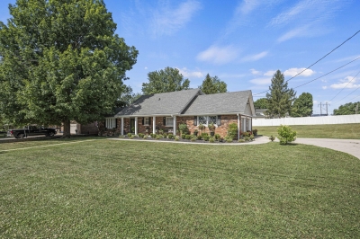 1212 Paula Drive, Richmond, KY