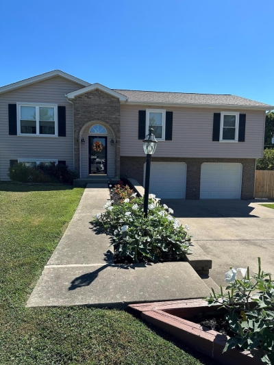 1072 Indian Trail, Lawrenceburg, KY