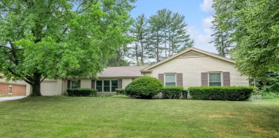 624 Raintree Road, Lexington, KY