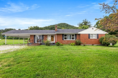 1237 East College Avenue, Stanton, KY