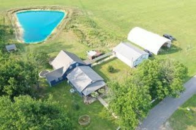 1530 Flatwoods School Road, Crab Orchard, KY