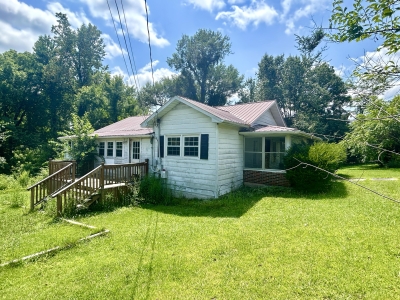 117 W Williamsburg Street, Whitley City, KY